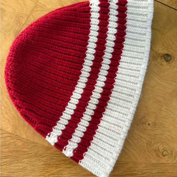 Prada Beanie Cashmere Red and White Hat - Picture 2 of 6